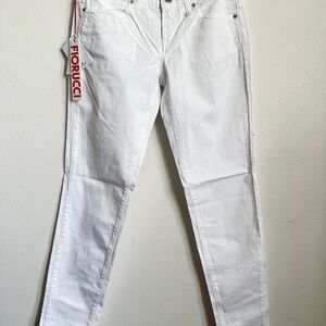 🆕 Fiorucci White Jeans SZ 27